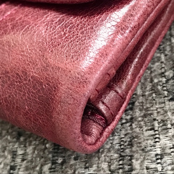 Red leather Fossil wallet distressed - Picture 14 of 14